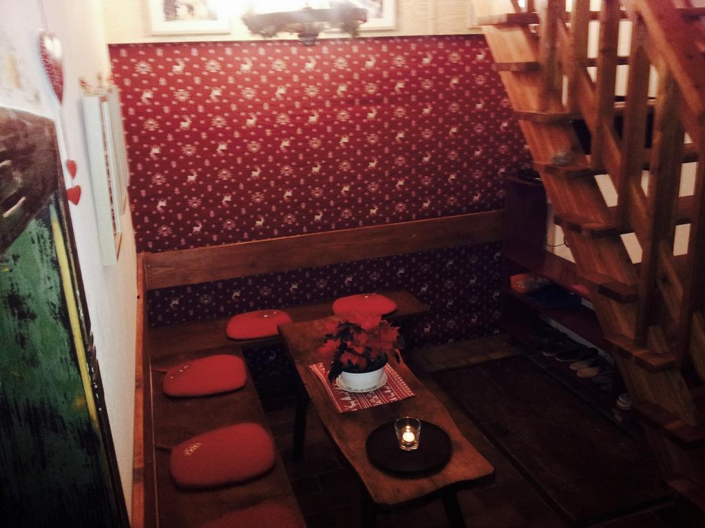 Na Slunecni Pohadkova Chaloupka Ve Sladke Dire Пршиховице Экстерьер фото